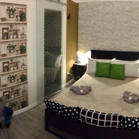 Minihomecatania Bed & Breakfast 3*